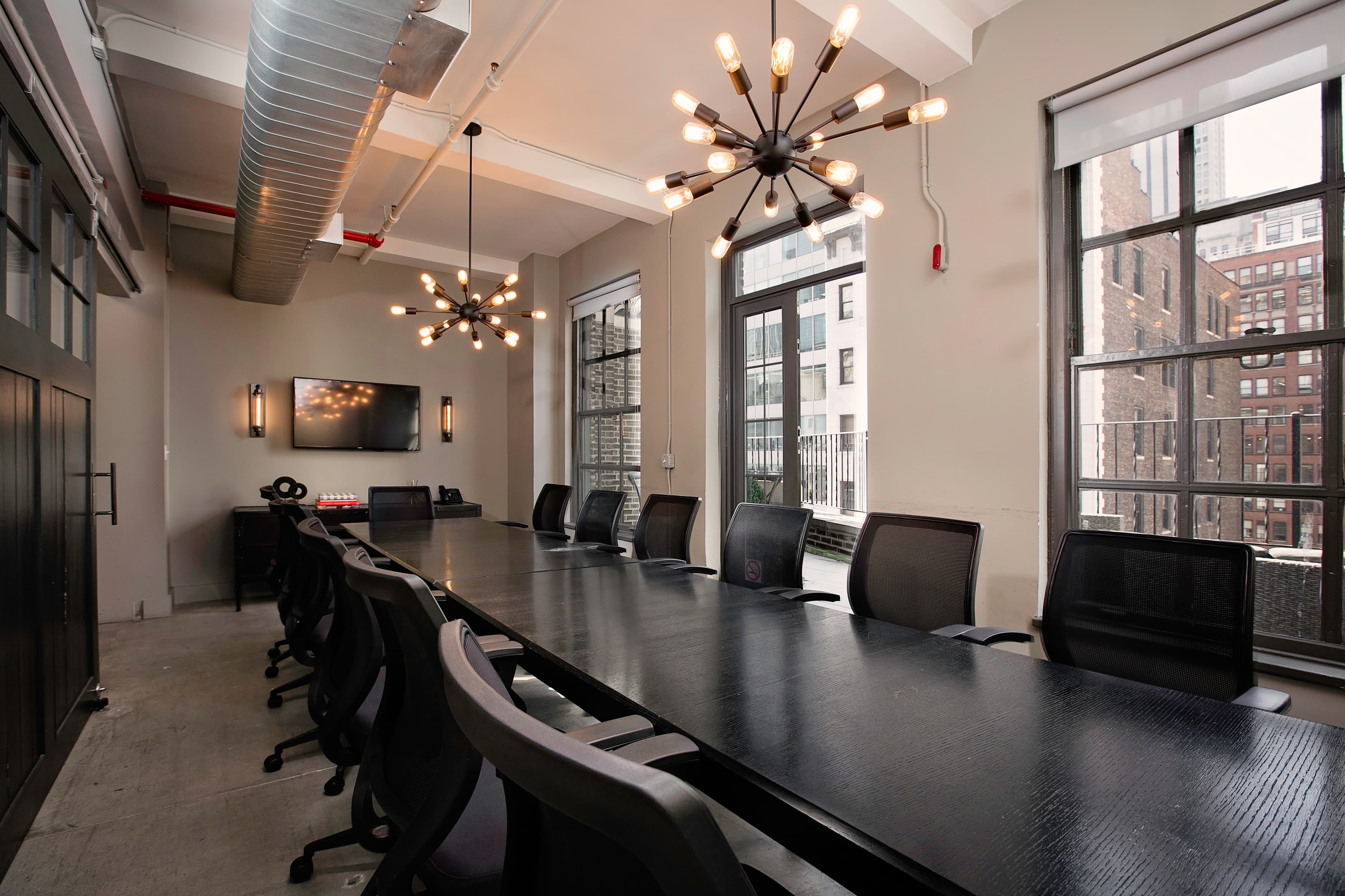 Large Boardroom with Private Terrace – Floor 10